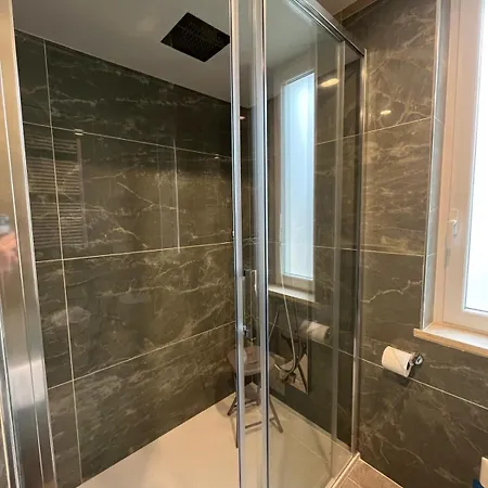 Valentino Hotel 3*