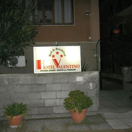 Valentino Hotel