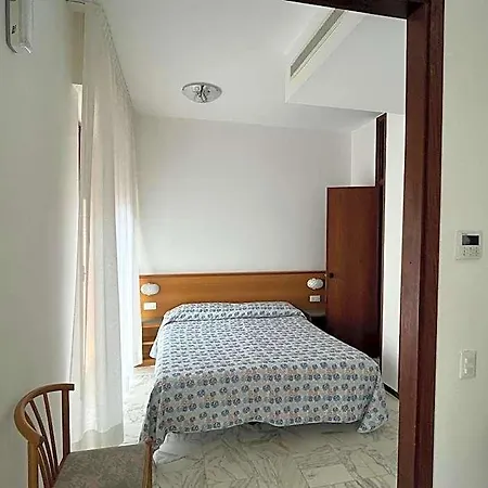 Valentino 3* Lavagna